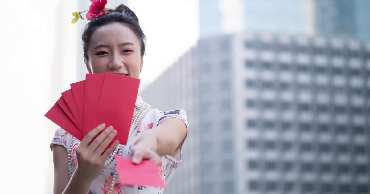 Angpao wajib ada saat merayakan Imlek di Kantor