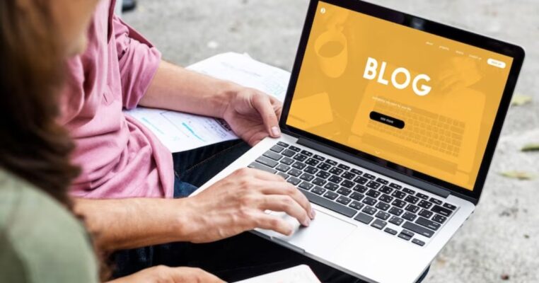 Blogger