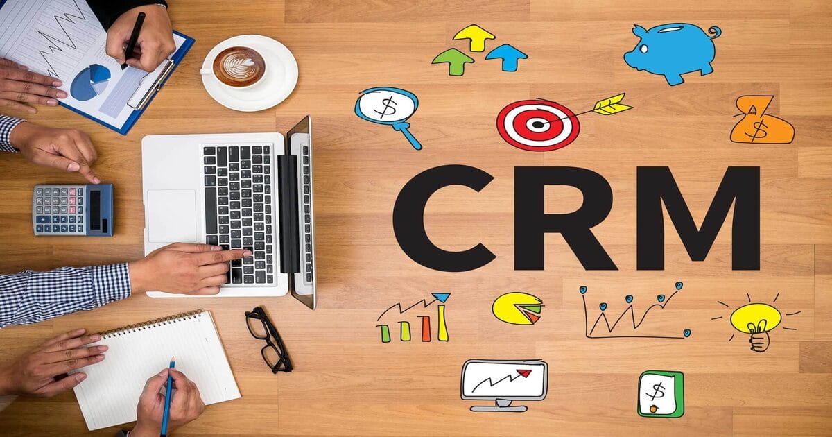 siapa saja pengguna CRM